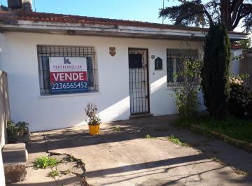 frente · Casa en Lote Propio!