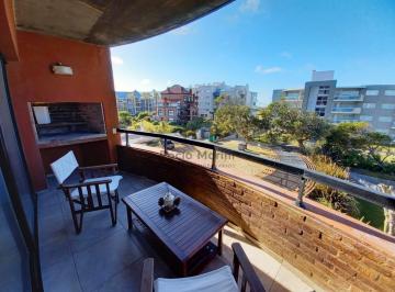 Departamento · 85m² · 3 Ambientes · 1 Cochera · Carilo - Duplex a m de La Playa
