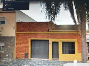 Local comercial · 210m² · 3 Ambientes · 1 Cochera · Inmueble Uso Comercial Profesional Todo Destino