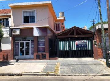 1752402919.jpg · Casa Chalet en Venta Ubicado en Temperley, Lomas de Zamora, G. B. a. Zona Sur