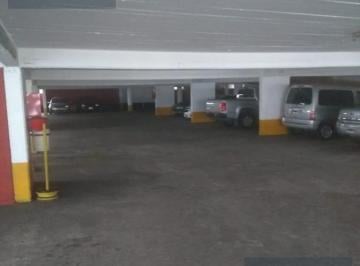 Garage · 10m² · Cochera - Centro