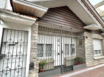 Casa · 100m² · 4 Ambientes · Casa - Mar del Plata