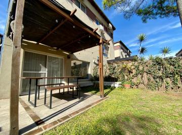 Casa de 4 ambientes, San Fernando · Los Fresnos - Triplex en Alquiler de 3 Dorm.