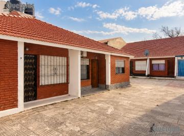Casa · 58m² · 4 Ambientes · 1 Cochera · Dúplex 4 Ambientes a 150 m del Mar – Mar del Tuyú