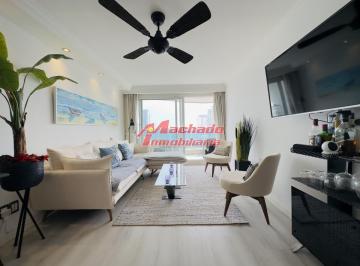 Foto1 · Venta de Apartamento de 2 Dorm. Playa Mansa con Parrillero