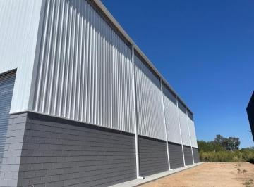 KNK-KNK-3720_2 · Nave Industrial a Estrenar 1280 m² Cubiertos Escucha Oferta