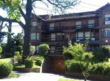 Casa · 90m² · 4 Ambientes · Dúplex - Venta - Villa Gesell - 4 Ambientes - Cochera Cubierta