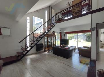 Casa · 667m² · 6 Ambientes · 2 Cocheras · Casa - Maschwitz Club