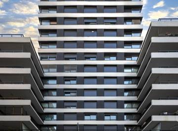 Departamento en Venta de 3 ambientes Distrito Centro · Lateral. Orientación Sur.