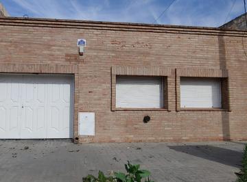 Casa de 7 ambientes, Córdoba · Casa en Venta en Alta Córdoba 3 o 4 Dorm, Garage Doble, Patio!