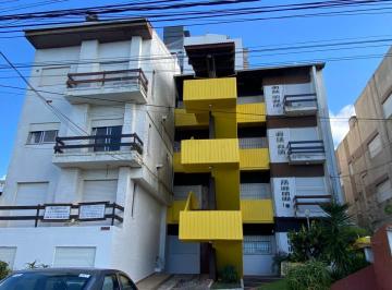 Departamento · 44ha · 2 Ambientes · Departamento 2 y 1/2 Ambientes - Frente Al Mar - Todos Los Servicios