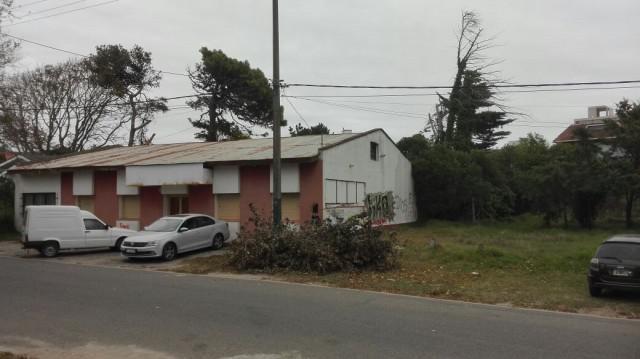 Terreno · 300m²