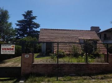 Casa · 150m² · 3 Ambientes · 1 Cochera · Casa en Venta en Villa Los Aromos – Sierras de Córdoba