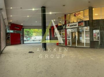 Local comercial · 543m² · Local Sobre Av Libertador - Vicente López