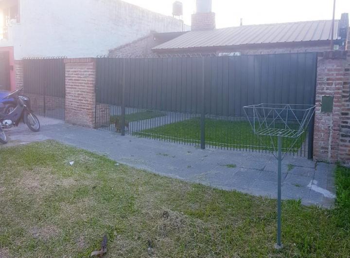 Casa · 300m² · 3 Ambientes · 3 Cocheras