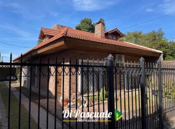 Casa · 180m² · 6 Ambientes · 2 Cocheras · Venta Chalet en 2 Plantas - Moreno Sur