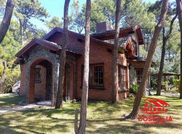 Casa · 120m² · 4 Ambientes · Casa en Alq. Temporario en Mar de Las Pampas, Costa Atlántica, Buenos Aires