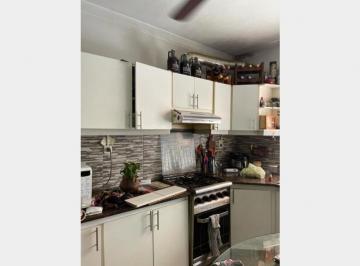 Casa · 100m² · 4 Ambientes · Casa en Venta en Ramos Mejia