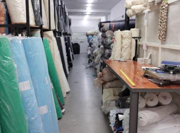 Local comercial , Once · Larrea 600 Entre Tucumán y Viamonte