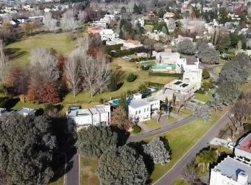 Terreno · 1100m² · Lote en Venta a La Laguna Barrio Privado Terravista