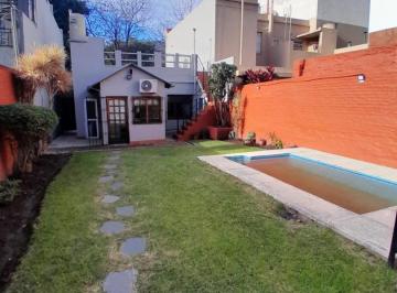 Casa · 80m² · 3 Ambientes · Casa 3 Ambientes con Jardin, Pileta, Parrilla y Terraza