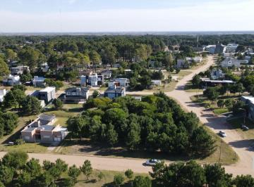 DEI-DEI-148_2 · Lote en Venta en Pinamar Zona Náyades