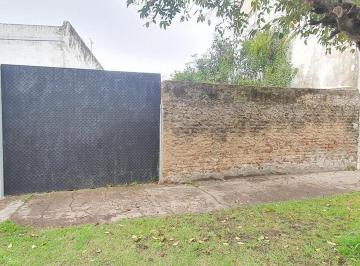 Terreno · 12m² · Lote de 187 m² en Lanus