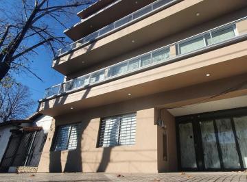 Departamento · 45m² · 2 Ambientes · Excelente 2 Ambientes con Terraza Privada Al Contrafrente