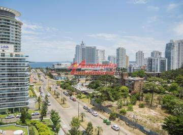 Foto1 · Apartamento en Venta de 2 Dorm. y Medio en Chiverta, Reciclado Completo. Punta del Este