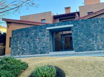 Casa de 3 ambientes, Córdoba · Venta - Altos del Chateau