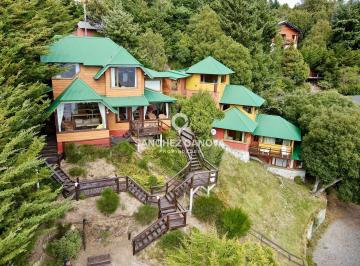 Hotel · 290m² · 5 Cocheras · Turístico Cabaña en Venta en Bariloche, Patagonia, Argentina