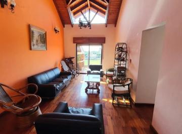 Departamento · 1m² · 4 Ambientes · 1 Cochera · Departamento de 3 Dorm. en Alquiler