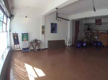 Local comercial · 206m² · 1 Dormitorio · Venta Local en Castelar Sur - a m de La Estacion