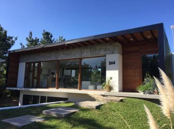 Casa de 5 ambientes, Costa Esmeralda · Casa en Costa Esmralda Sector Golf 1 264 - 8 Personas