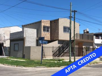 PH de 3 ambientes, La Matanza · Departamento Tipo Casa de 3 Amb C/patio y Cochera "A Estrenar".