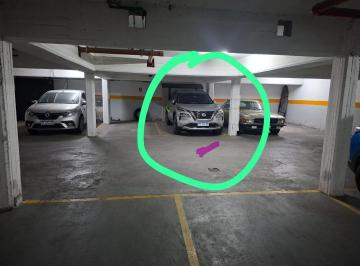 Garage · 15m² · 1 Cochera · Charcas Al 5000,fija, Cubierta, Amplia,1 Er Subs, Bajas Exp!