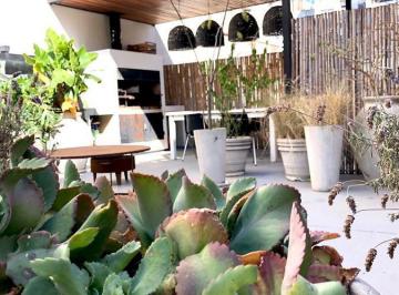 PH · 55m² · 3 Ambientes · PH - Oferta Especial Para Liquidar Ya! Recoleta Excelente PH con Acceso a Terraza Quincho y Parrilla