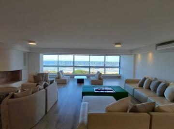 Foto1 · Apartamento en Primera Linea de Brava, Punta del Este.