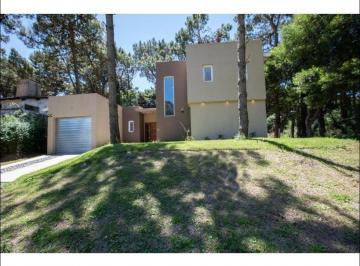 DEI-DEI-64_2 · Venta de Casa 3 Dorm. en Pinamar Zona Norte