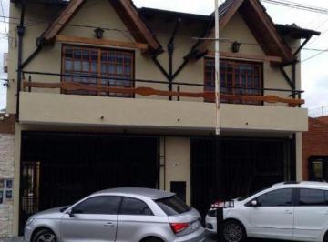 Casa · 383m² · 6 Ambientes · Casa - Ciudad Madero