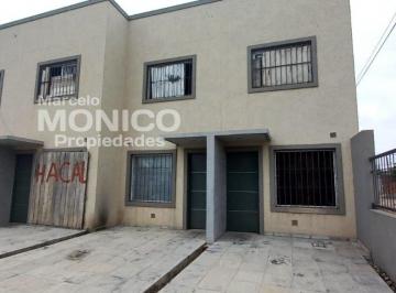 Casa · 65m² · 2 Dormitorios · 1 Cochera · Venta Duplex 3 Amb a Estrenar en Paso del Rey
