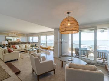 Foto1 · Apartamento en Venta de 3 Dorm. en Edificio Acantilado, Punta del Este.