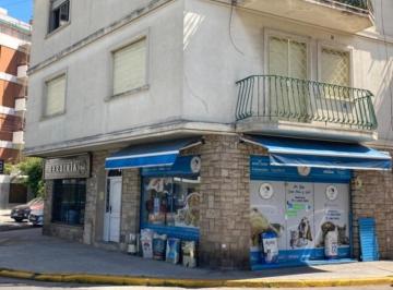 Departamento · 70m² · 3 Ambientes · Muy Comoda Unidad Cocina y Baño Actualizada