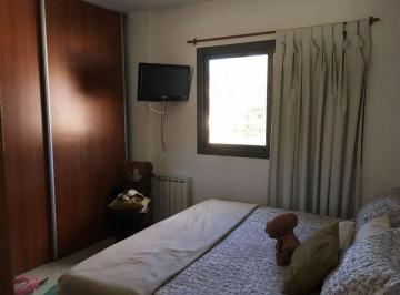 Departamento · 70m² · 2 Dormitorios · 1 Cochera · Hermoso Dto en Carlos Paz de Dos Dorm.