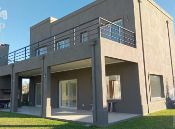 Casa · 173m² · 3 Ambientes · 1 Cochera · Casa en Venta Ubicado en El Cantón Islas, El Cantón, Escobar