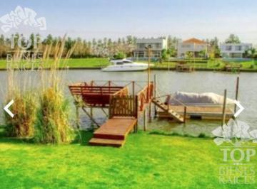 Casa · 295ha · 4 Dormitorios · 2 Cocheras · Casa en Venta Ubicado en Santa Catalina, Villanueva, Tigre