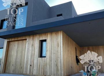 Casa · 240ha · 3 Ambientes · Casa en Venta en Ceibos, Puertos, Escobar
