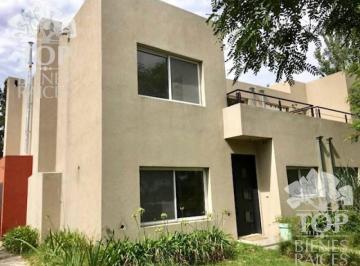Casa · 150ha · 5 Dormitorios · Casa en Venta Ubicado en San Isidro Labrador, Villanueva, Tigre
