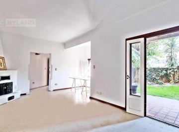 Casa · 117m² · 4 Ambientes · 1 Cochera · Casa Chalet en Venta en Olivos, Vicente Lopez
