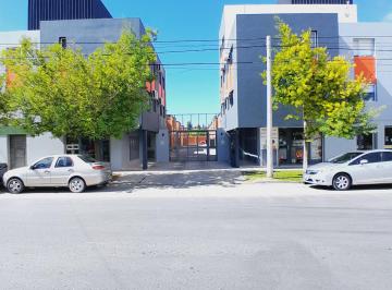 Casa de 3 ambientes, Neuquén · Dúplex Dos Dorm. con Cochera y Patio, Barrio Canal V.